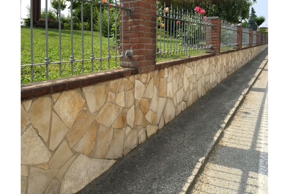 Parete azzura e pietra gialla ~ canlic for .
