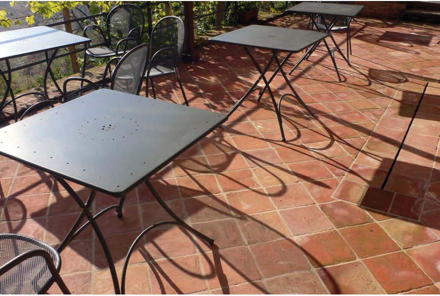 15x15 cm quadratische Terracotta-Fliese